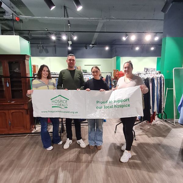 Paperstone volunteering at another HITW retail shop