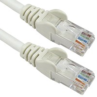 5 Star RJ45 Cable Lsoh Moulded Network Cable Cat6 White 10m FS676375