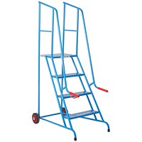 Climb-It Open Back Loading Step, 4 Tread, Powder Coated Blue