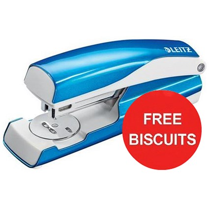 Leitz WOW Stapler / 3mm / 30 Sheet Capacity / Blue / Offer Includes FREE Biscuits