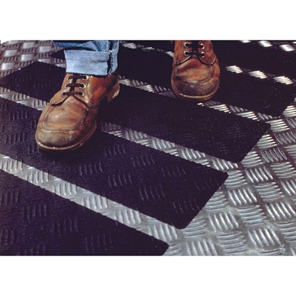3M Anti-Slip Tape W50mmxL18.3m Internal or External Use Ref GPBK2