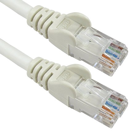 5 Star RJ45 Cable Lsoh Moulded Network Cable Cat6 White 3m FS676333