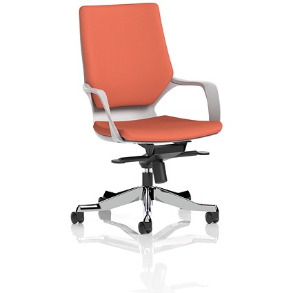 Xenon Executive Medium Back Chair, Fixed Height Arms, Quest Crab