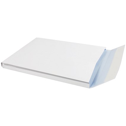 Q-Connect C4 Envelopes Window Gusset Peel and Seal 120gsm White (125 Pack)