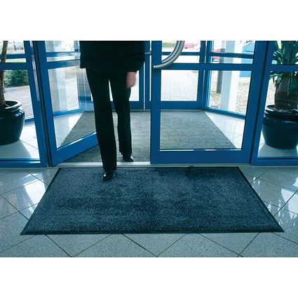 VFM Economy Washable Entrance Mat 1150x1750mm Black/Blue 312428 VFM Economy Washable Entrance Mat 1150x1750mm Black/Blue 312428